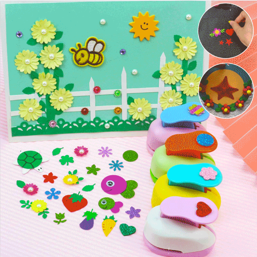 Perforatrice pour Carte Cadeau DIY