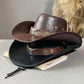 📢📢40% DE RÉDUCTION !! ⏰ ✨ Chapeau de Cowboy Vintage à Large Bord & Lanière – PU, Taille Unique, Réglable ☀️