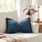 🦋🎀 Coussin décoratif en chenille forme nœud papillon – 30×50 cm, 9 coloris, housse et garnissage inclus, le nœud tout doux qui sublime votre canapé, votre lit ou votre coin lecture 🛋️💕