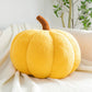 Mignon coussin doux en forme de citrouille