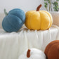 Mignon coussin doux en forme de citrouille